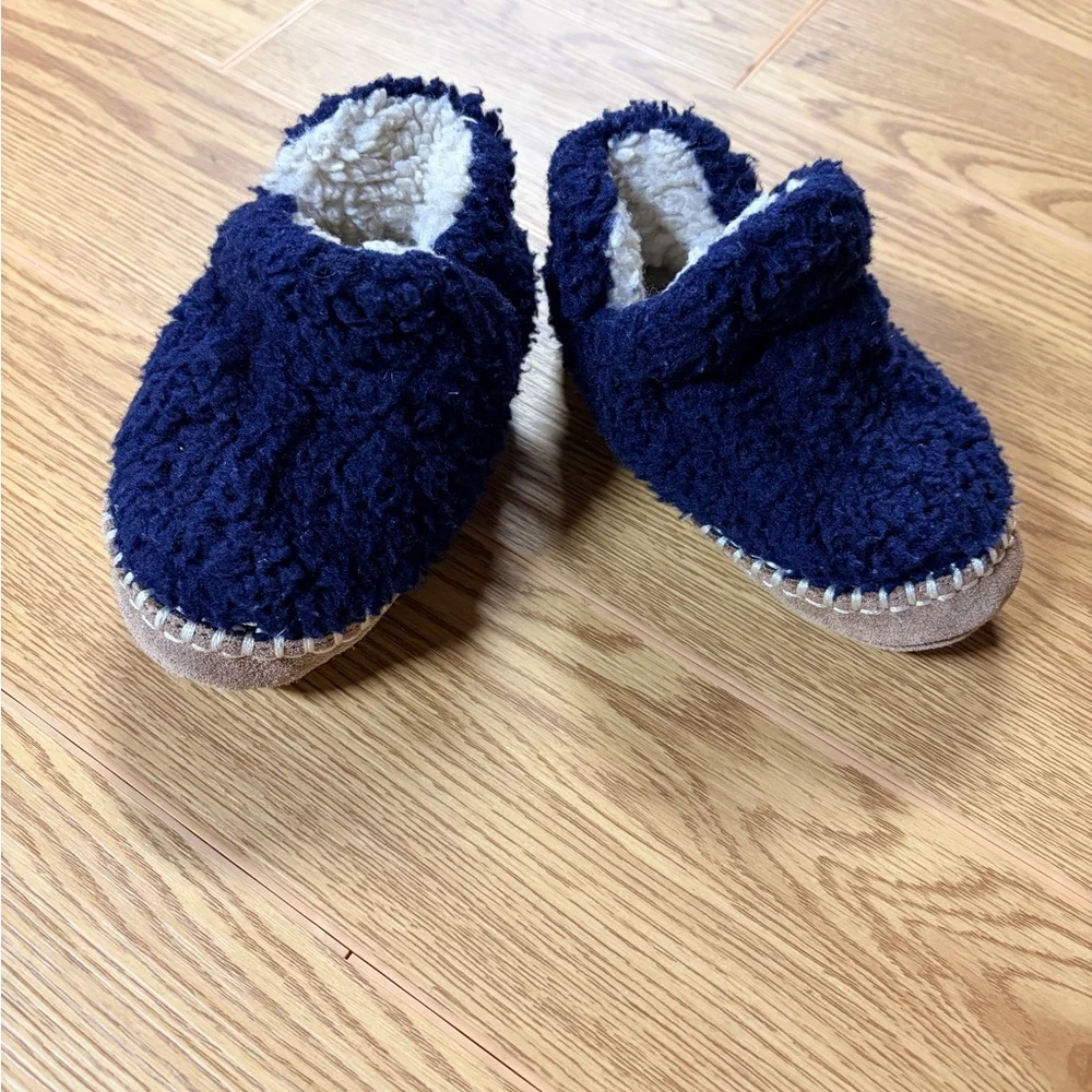 L.L.Bean Toddler Sherpa Slippers Navy Size 5–6 Cozy Fleece Slip On